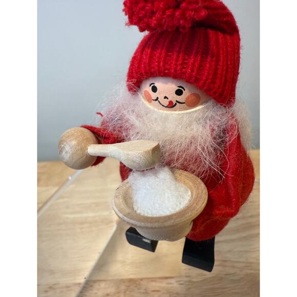 Ljungstroms Of Sweden Tomte Wooden Figure Baking with Mixing Bowl JL - Picture 5 of 12